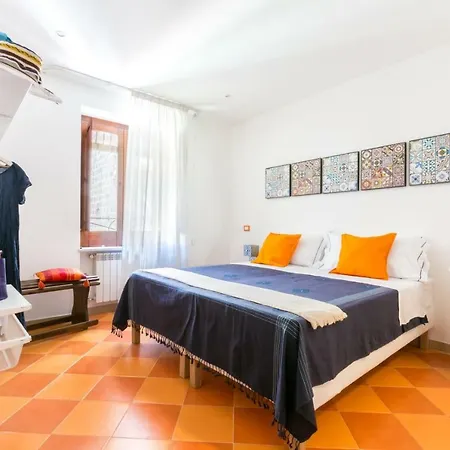 Terrazza Felicienne 아파트 *